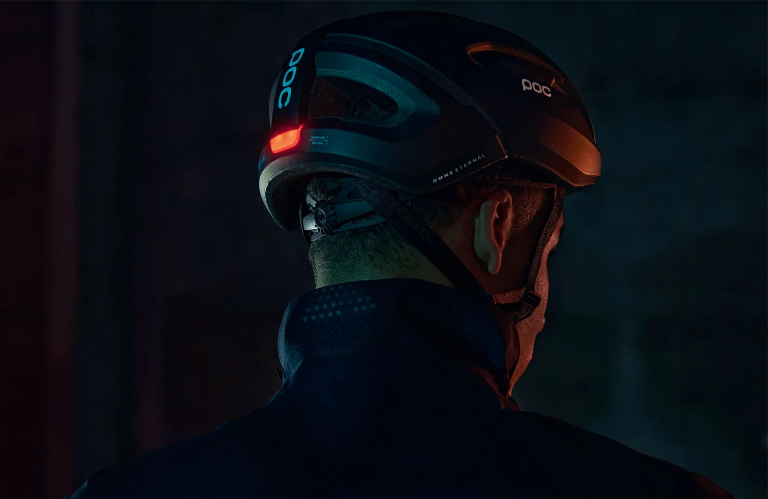 World's first cycling helmet with rear light and endless energy