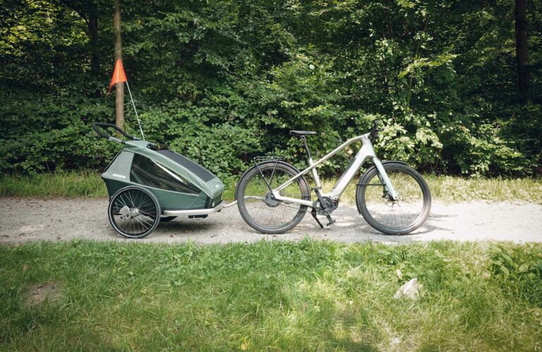 Our first season with a bike trailer for children: the Croozer Kid Vaaya in test