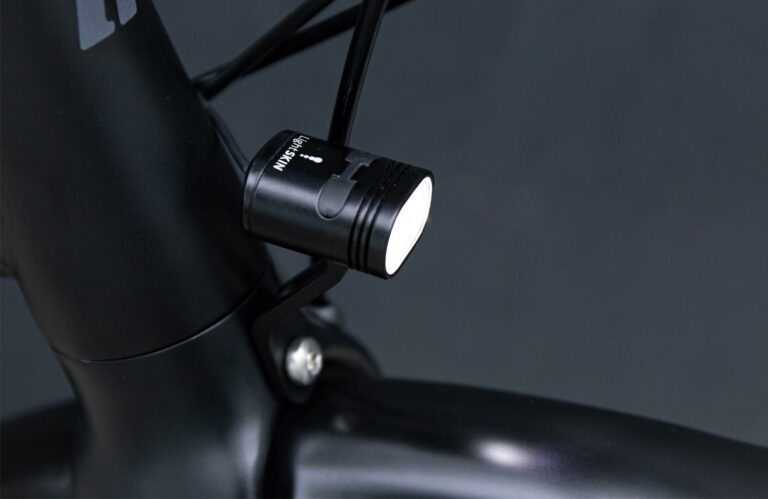 Weltweit kleinstes Fahrrad-Frontlicht: SKIN Ultra-Mini-Light (U2)