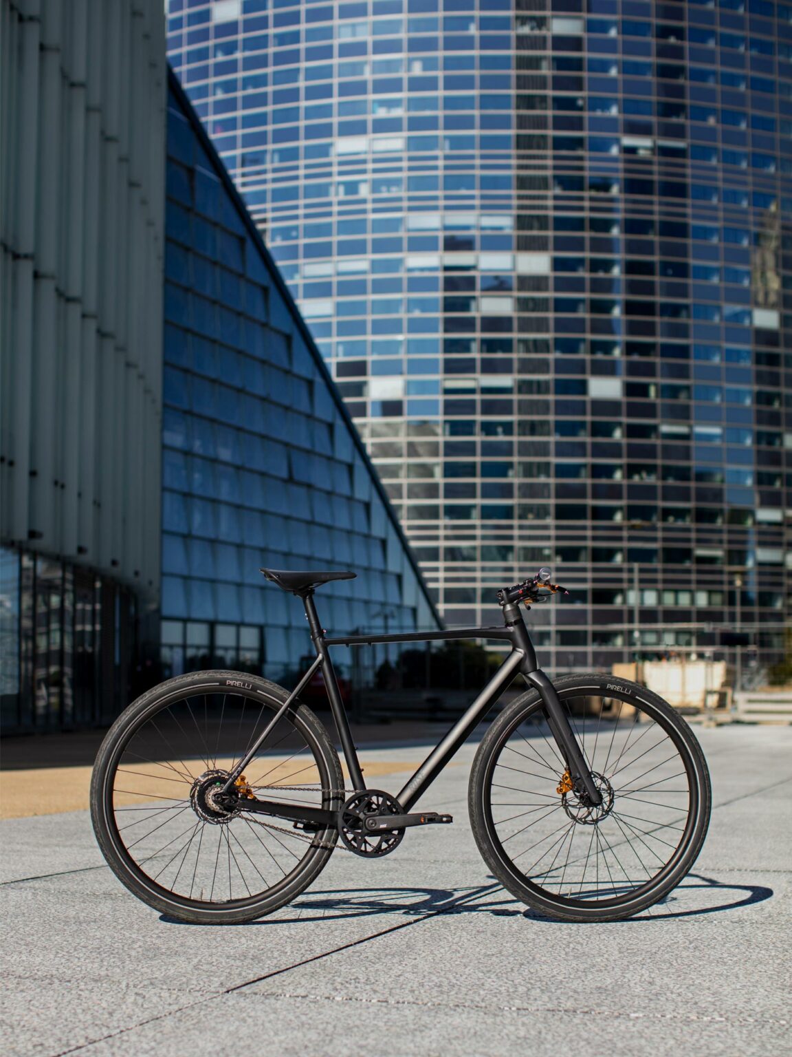 Affordable singlespeed ebike with some special details Rose Sneak+