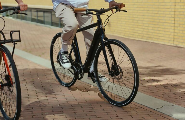 Finally: Giant now offers its attractive Momentum e-bikes here too!