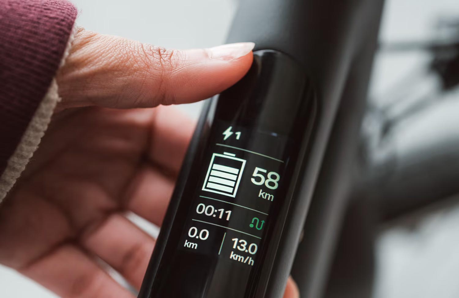 ampler curt usb c e bike 2026 display