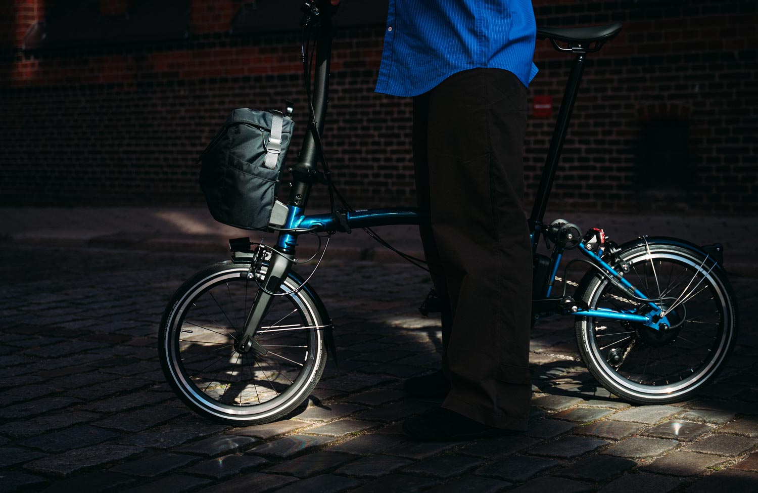 brompton electric p line 2025 e motiq e bike design