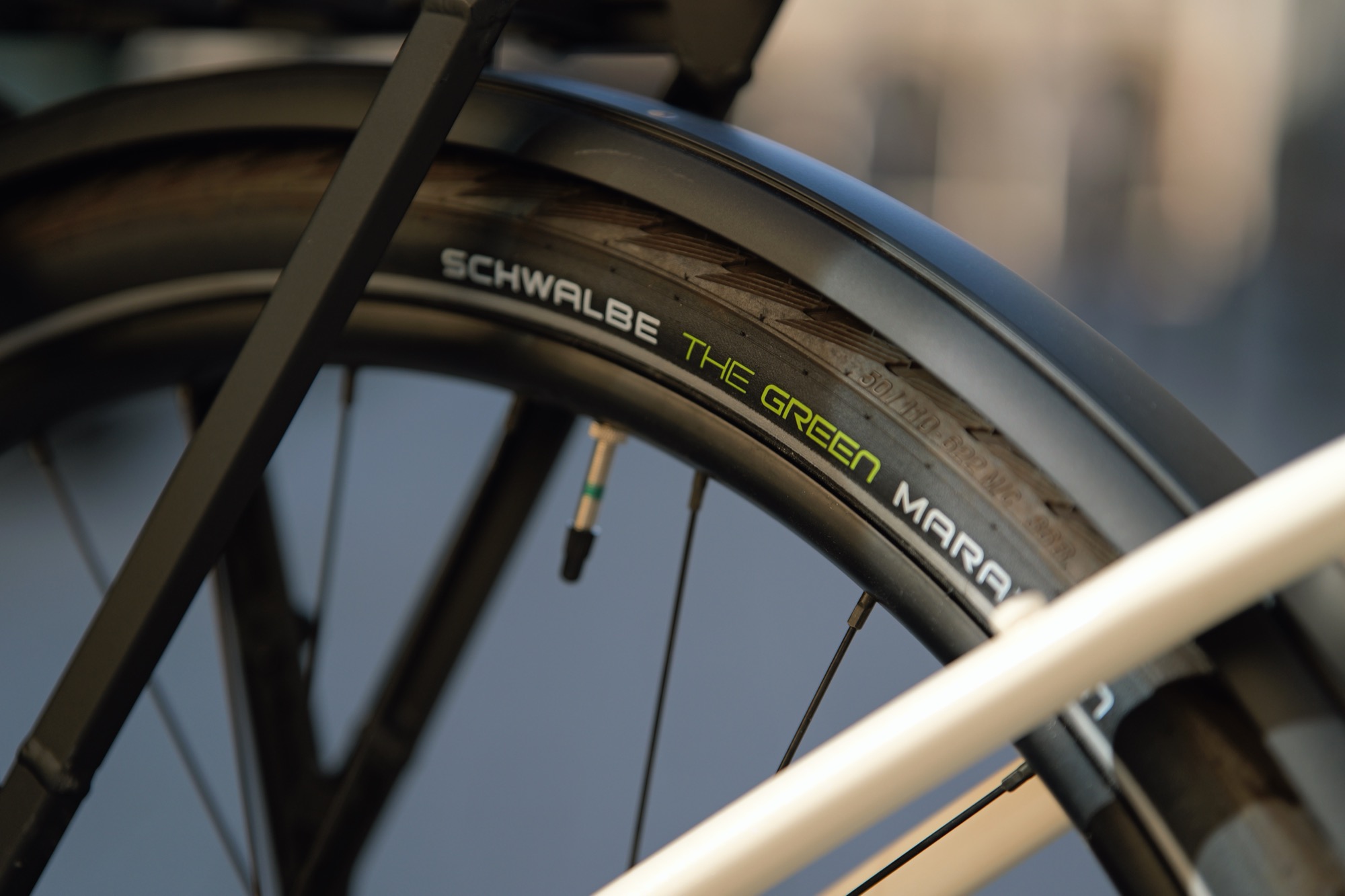 orbea kemen tour 10 test review schwalbe marathon